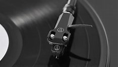 Elite Japanese Hi-Fi Brand Launches Affordable Turntable Upgrade - Gear Patrol on MSN