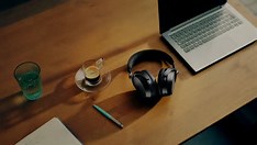 Sennheiser Momentum 5 Wireless Debuts with Swappable Battery for Creators - Hypebeast