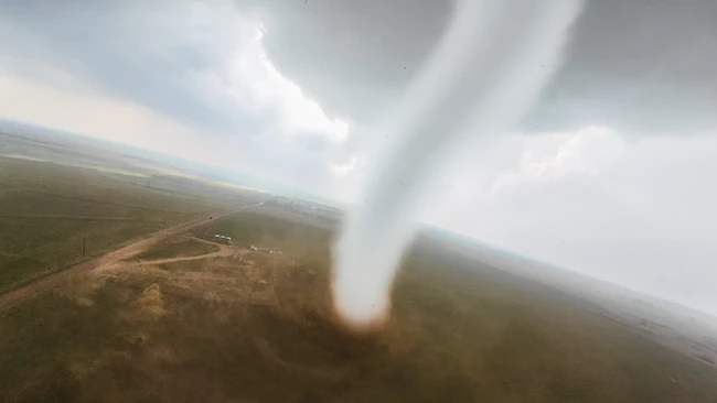Drones Fly Into Tornadoes for Unreal Live Stream View - Fstoppers
