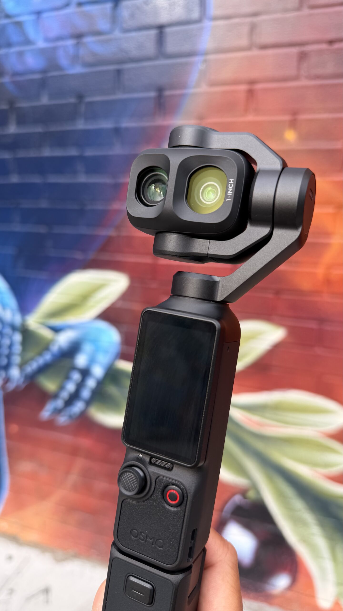 DJI Osmo Pocket 4P Dual Cameras Shine in First D-Log2 Footage DJI Osmo Pocket 4P Dual Cameras Shine in First D-Log2 Footage - DPReview