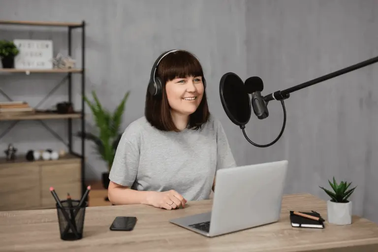 Best Zoom Alternatives for Creators in 2026: Free & Paid Options