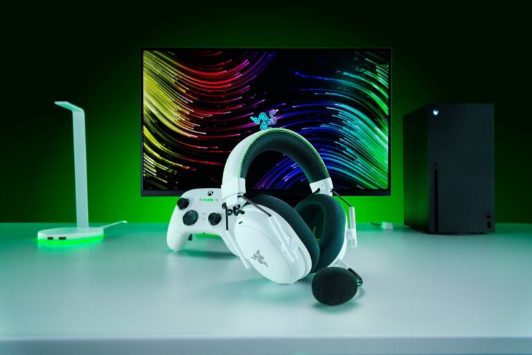 Razer BlackShark V3 Pro ANC Headset Drops to $165 on Woot for PS5, Xbox