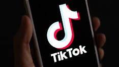 TikTok’s Algorithm Shift Turns Dance Clips into Shopping Powerhouse