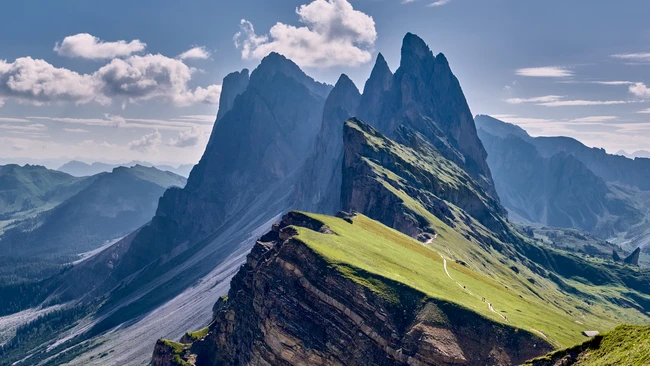 Nikon Z 8 Used Alongside Panasonic LUMIX L10 in Dolomites Travel Test