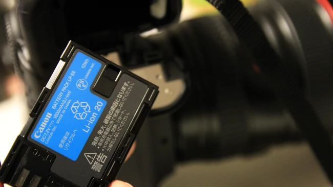 Canon’s Long-Lasting Battery Compatibility Shows Quiet Innovation