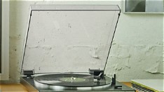 Audio-Technica Entry-Level Turntable Drops Under $150 for Prime Deal Days