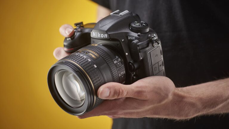Nikon Z70 Rumored as D500 Successor for 2026 Release