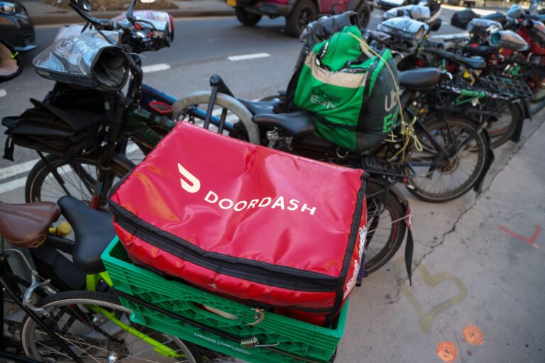 DoorDash Acquires Instacart in $17B Deal to Expand Grocery Reach