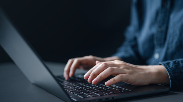 AO3 Fan Fiction Site Down with Unknown Cause, Recovery May Take Weeks