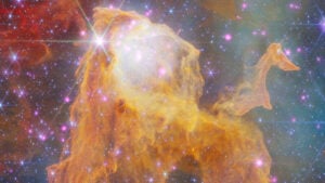 NASA’s Chandra & JWST Reveal Cosmic ‘Ghost’ in Carina Nebula